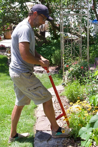 The EarthLifter Tool
